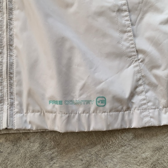 Gently Loved Radiance Free Country Jacket - Picture 3 of 11